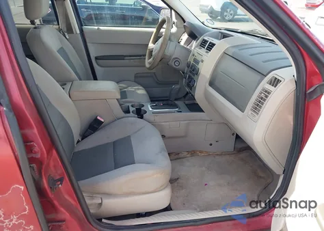 2008 Ford Escape Xlt z USA, uszkodzony, nr VIN 1FMCU03148KE30230